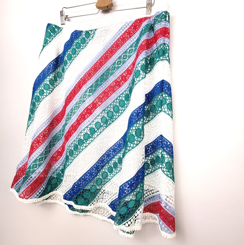Carlisle Collection Multicolored Crochet Lace Skirt With Pockets